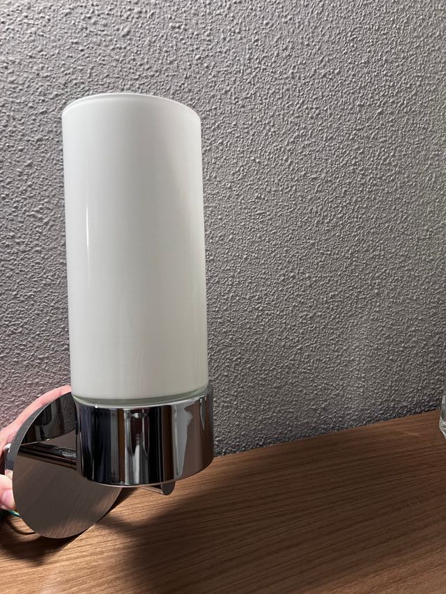 Aplique de pared y lámpara mesilla