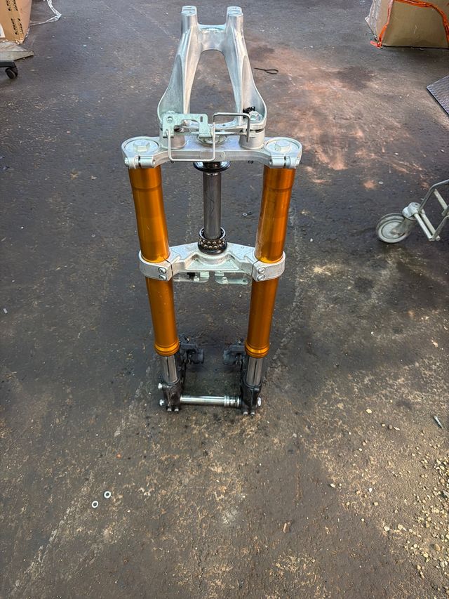 Tren delantero Yamaha T-Max 560 2023