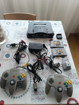 Nintendo 64 + 2 Mandos + Juegos + Exp