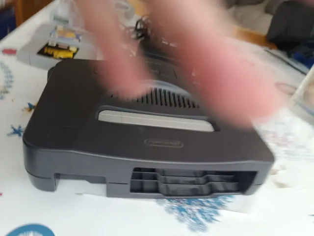 Nintendo 64 + 2 Comandi + Giochi + Exp