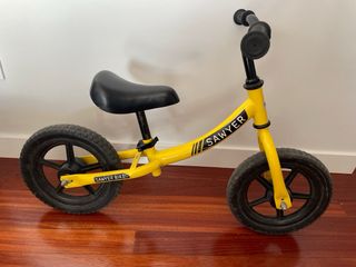 Bicicleta de equilibrio Sawyer amarilla