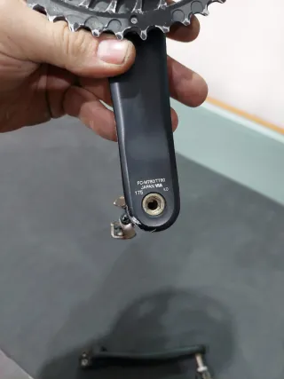 Bielas y pedales  Shimano XT FC-M780