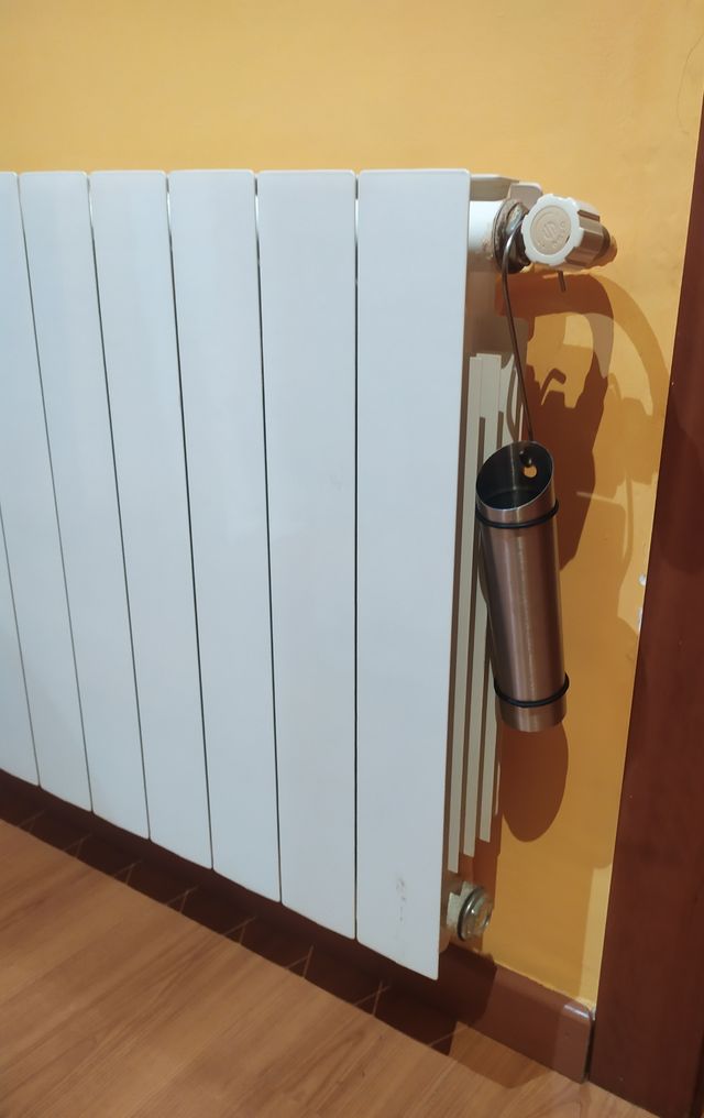 HUMIDIFICADORES DE ACERO INOXIDABLE PARA RADIADORE