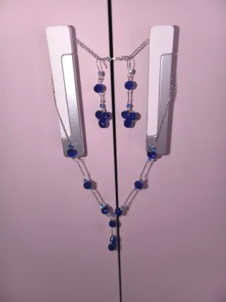 Set collana e orecchini blu