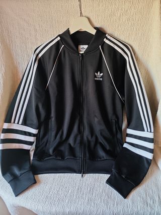 Chaqueta deportiva Adidas negra talla S mujer vint