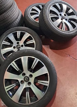 Llantas Renault 16 con neumáticos 80%