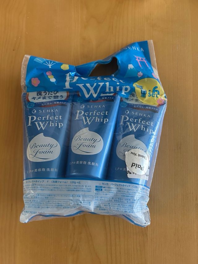 Senka Perfect Whip Limpiador Facial