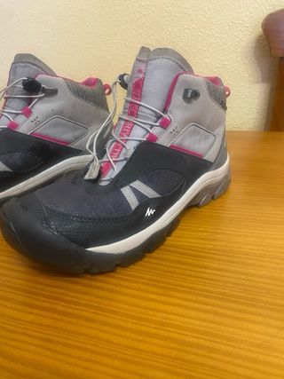 Botas montaña niña Quechua waterproof