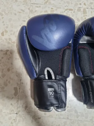 Guantes Boxeo Muay Thai 10 OZ Azul
