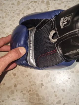 Guantes Boxeo Muay Thai 10 OZ Azul