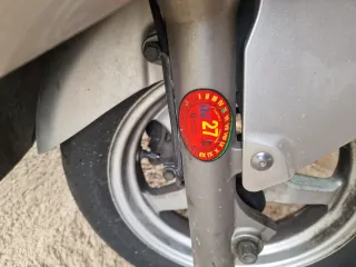 Suzuki Burgman 400 Plata Maxi Scooter