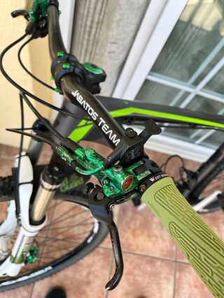 Bicicleta Cube Reaction Pro Carbono 10,5kg