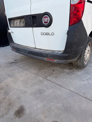 Paragolpes Trasero Fiat II Doblò (152) (2009->2014