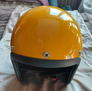 Casco de moto amarillo talla S