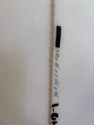 Tabla Surf 5'10 Epoxy 33L