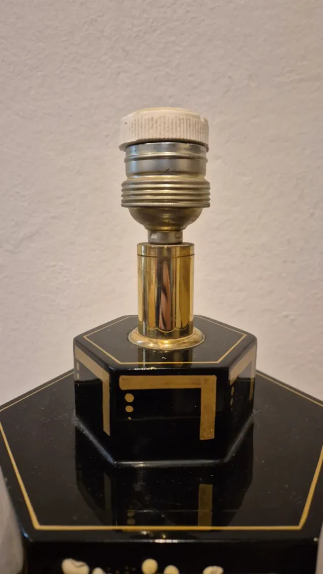 Lampada esagonale laccata dipinta a mano