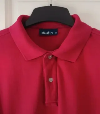 Polo rojo marca Dustin