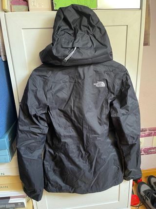 Chaqueta The North Face impermeable mujer