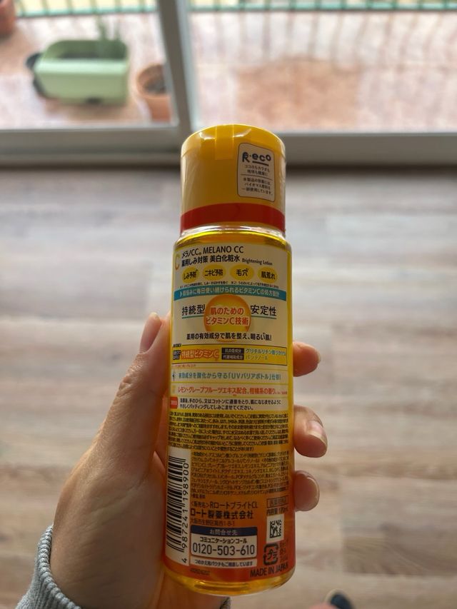 Rohto Melano CC Loción Vitamina C
