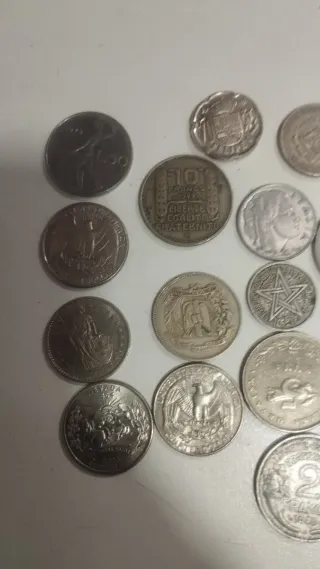 Lote de monedas variadas