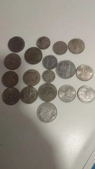 Lote de monedas variadas