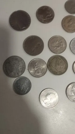 Lote de monedas variadas