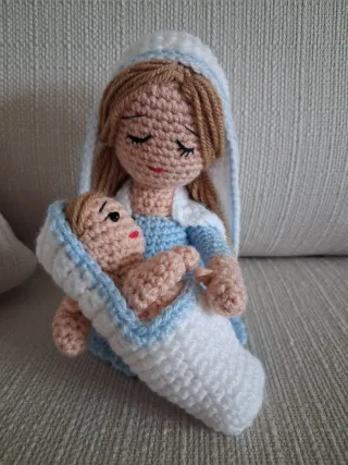 Madonnina con bambino amigurumi