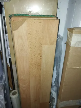 Suelo laminado estilo madera