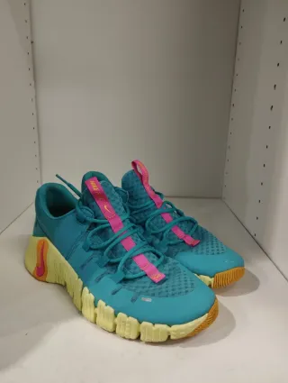 Nike Free Metcon 5 Dusty Cactus/Fierce Pink