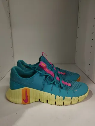Nike Free Metcon 5 Dusty Cactus/Fierce Pink