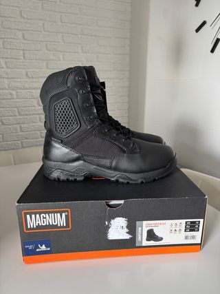 45 Botas Magnum Strike Force waterproof policía