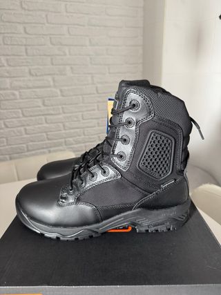 45 Botas Magnum Strike Force waterproof policía