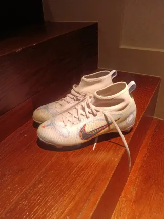 Botas de fútbol Nike Mercurial Vapor 14 Talla 37.5