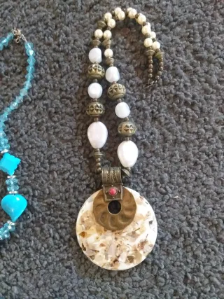 Lote bisutería, correa reloj y pulseras deportivas