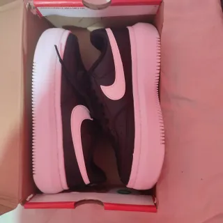 Zapatillas Nike Negras y Blancas