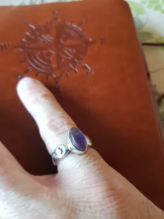 Antiguo anillo de plata,unico, hecho a mano,piedra