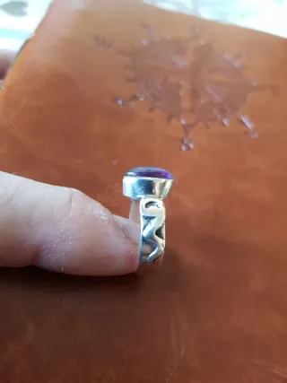 Antiguo anillo de plata,unico, hecho a mano,piedra