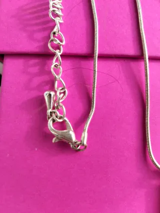 Colgante de plata con tres cristales