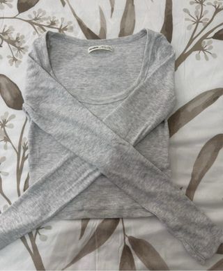 Camiseta Pull&Bear gris manga larga