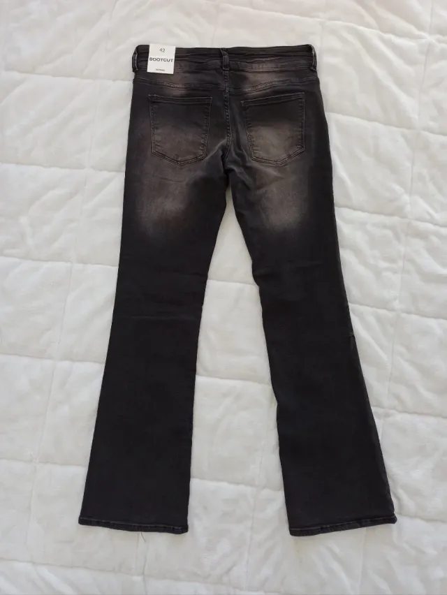 Pantalón Bootcut
