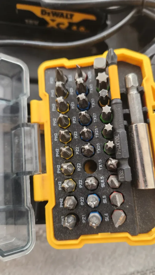 Taladro DeWalt DCD778M2T