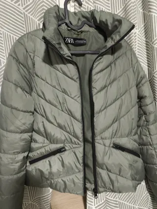 Chaqueta Zara ligera gris