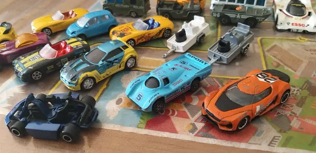 Lotto 15 Auto Majorette Parti Ricambio rif768