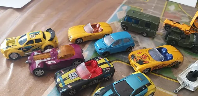 Lotto 15 Auto Majorette Parti Ricambio rif768