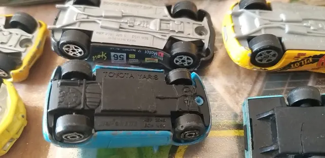 Lotto 15 Auto Majorette Parti Ricambio rif768