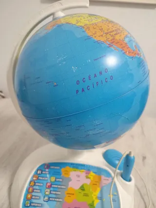 Globo Terráqueo Interactivo Clementoni