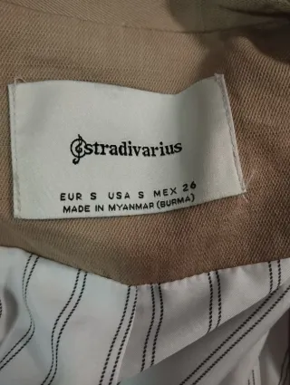 Americana Stradivarius Talla S Beige