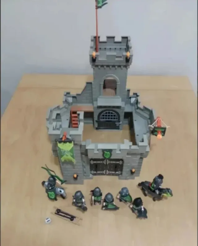 Playmobil Castello Lupo Verde