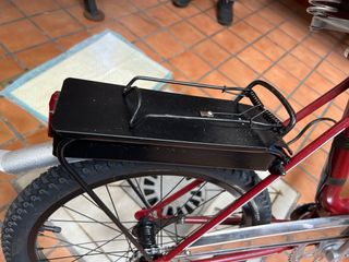 Bici Eléctrica Plegable Roja