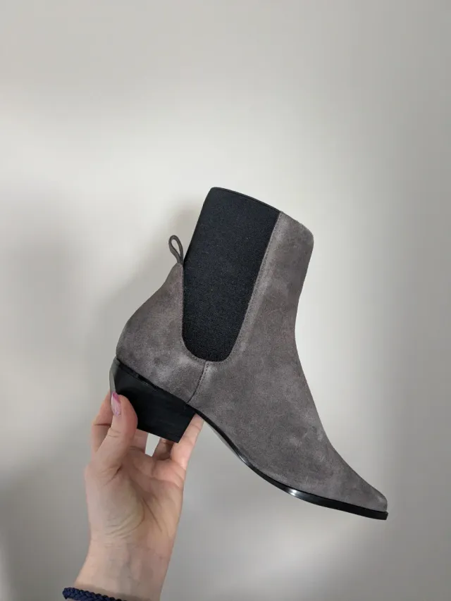 Botín tacón serraje Mango gris